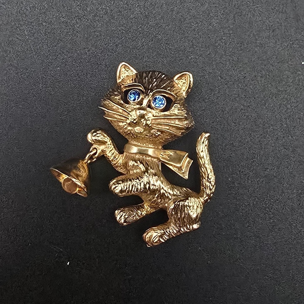 Avon 1974 Frisky Kitty Brooch Gold Tone Cat with Bell Blue Rhinestone Vintage